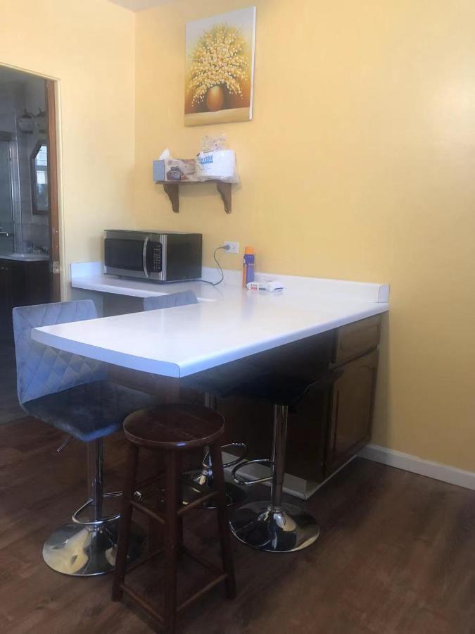Ethan Golden Llc * Chicago